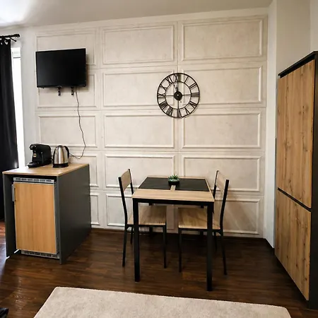 Apartment Citynest O5